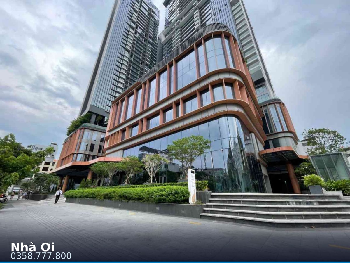 Nhà đất — Nguyễn Trãi, Cầu Ông Lãnh, Quận 1 — 102m² · ngang 9m · 1 tầng — 26 tỷ