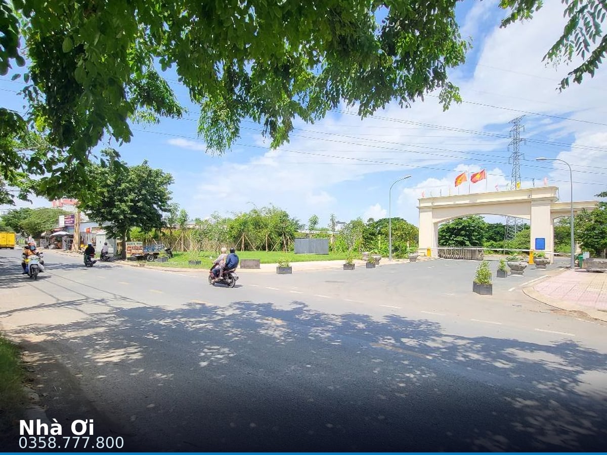 Nhà đất — Phạm Hữu Lầu, Nhà Bè — 5414m² · ngang 47m — 130 tỷ