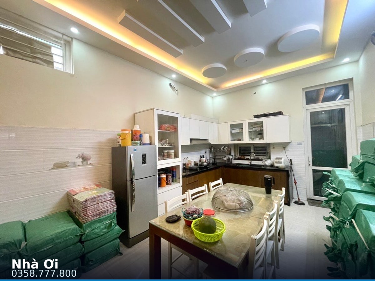 Nhà hẻm — Bình Quới, Bình Quới, Bình Thạnh — 439m² · ngang 18.2m · 4 tầng — 32,5 tỷ