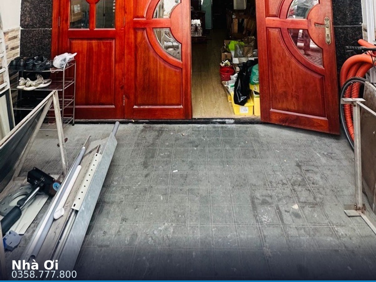 Nhà hẻm — Hoàng Bật Đạt, Tân Sơn, Tân Bình — 64m² · ngang 4.3m · 5 tầng — 10 tỷ