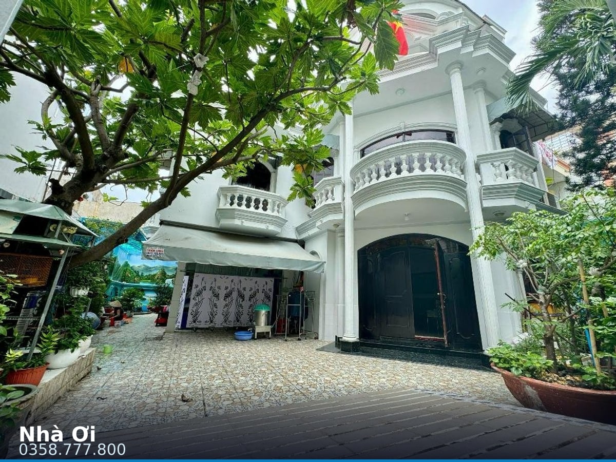 Nhà hẻm — Lâm Văn Bền, Tân Hưng, Quận 7 — 223m² · ngang 14m · 3 tầng — 29 tỷ