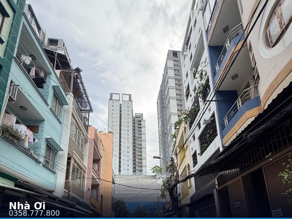 Nhà hẻm — Lý Thường Kiệt, Diên Hồng, Quận 10 — 142m² · ngang 8m · 4 tầng — 42 tỷ