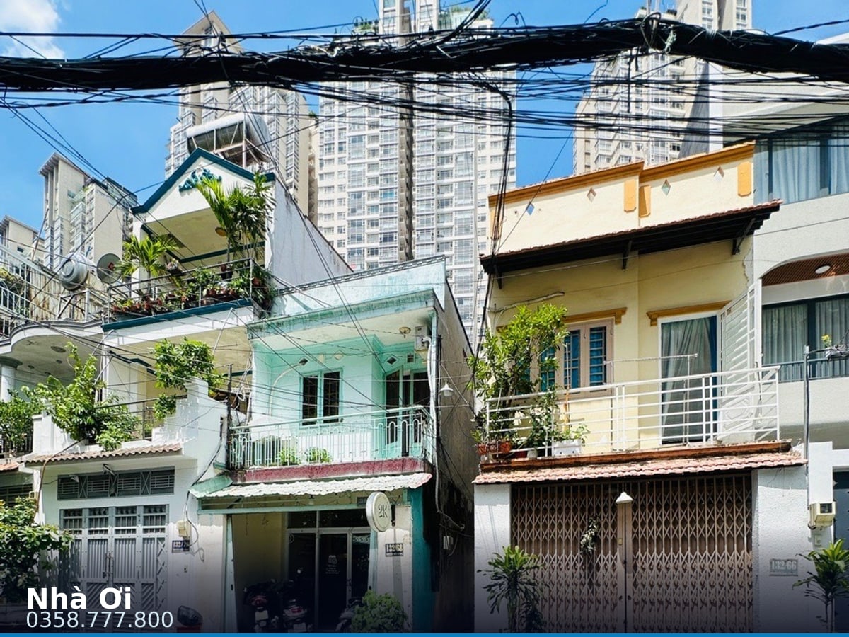 Nhà hẻm — Nguyễn Hữu Cảnh, Thạnh Mỹ Tây, Bình Thạnh — 96m² · ngang 4m · 2 tầng — 25 tỷ