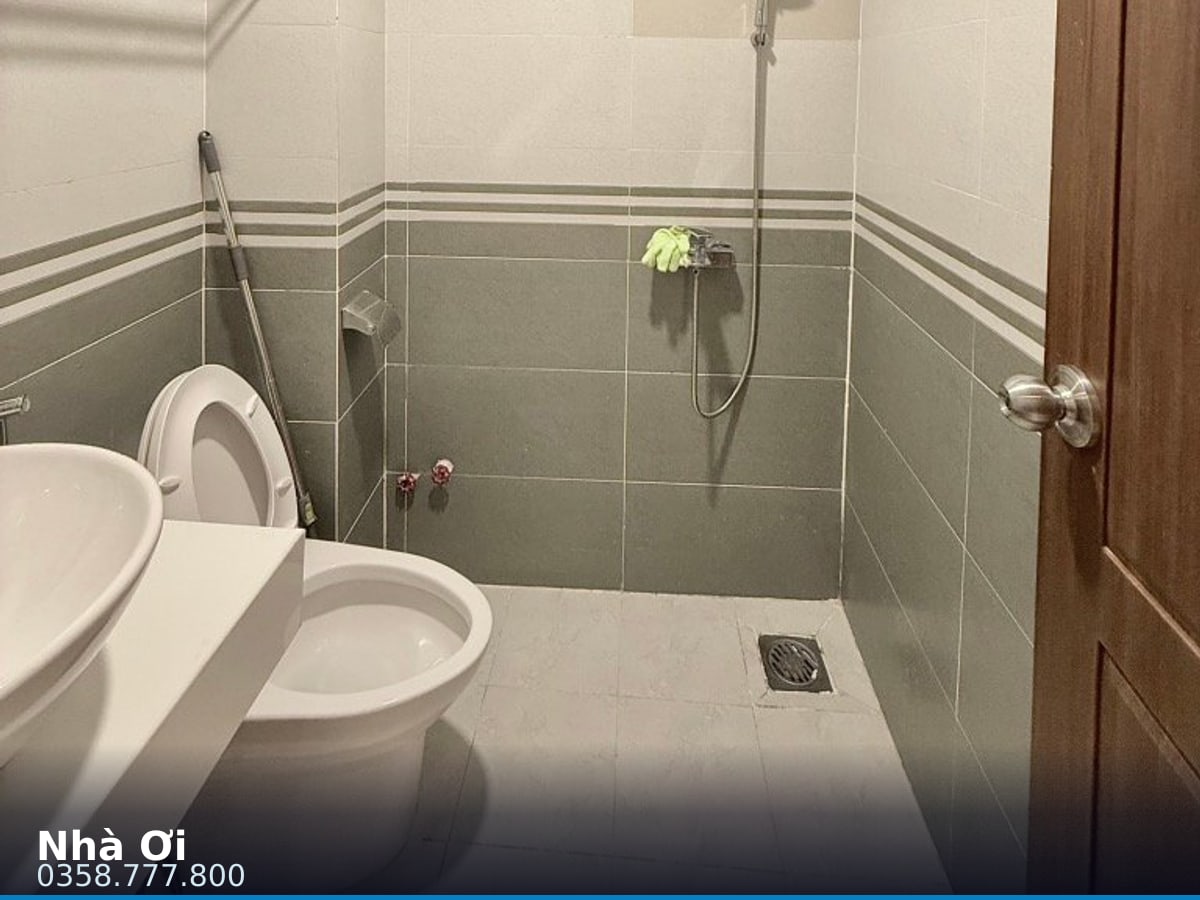 Nhà hẻm — Phùng Văn Cung, Cầu Kiệu, Phú Nhuận — 77m² · ngang 5.5m · 5 tầng — 26 tỷ