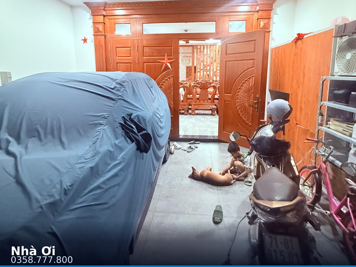 Nhà hẻm — Tân Hiệp 4, Tân Thới Hiệp, Hóc Môn — 81m² · ngang 5.2m · 3 tầng — 6,1 tỷ