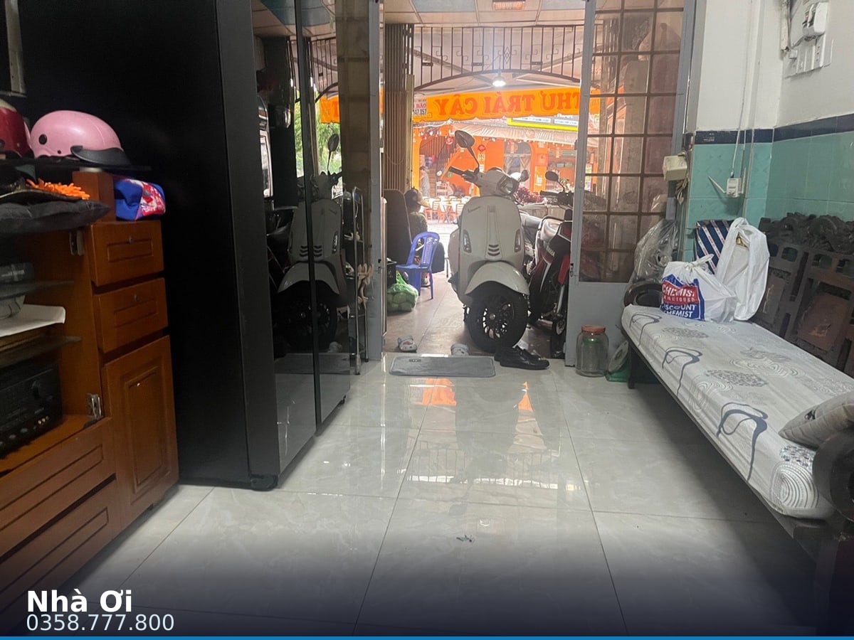 Nhà mặt tiền — Cô Giang, Cầu Ông Lãnh, Quận 1 — 33.8m² · ngang 3.1m · 5 tầng — 26,7 tỷ