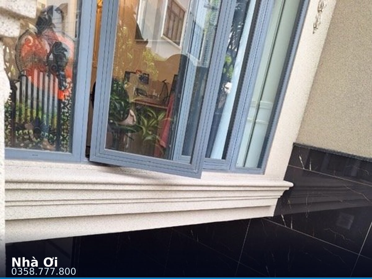 Nhà mặt tiền — Đường 12, Tân Hưng, Quận 7 — 200m² · ngang 10m · 5 tầng — 70 tỷ