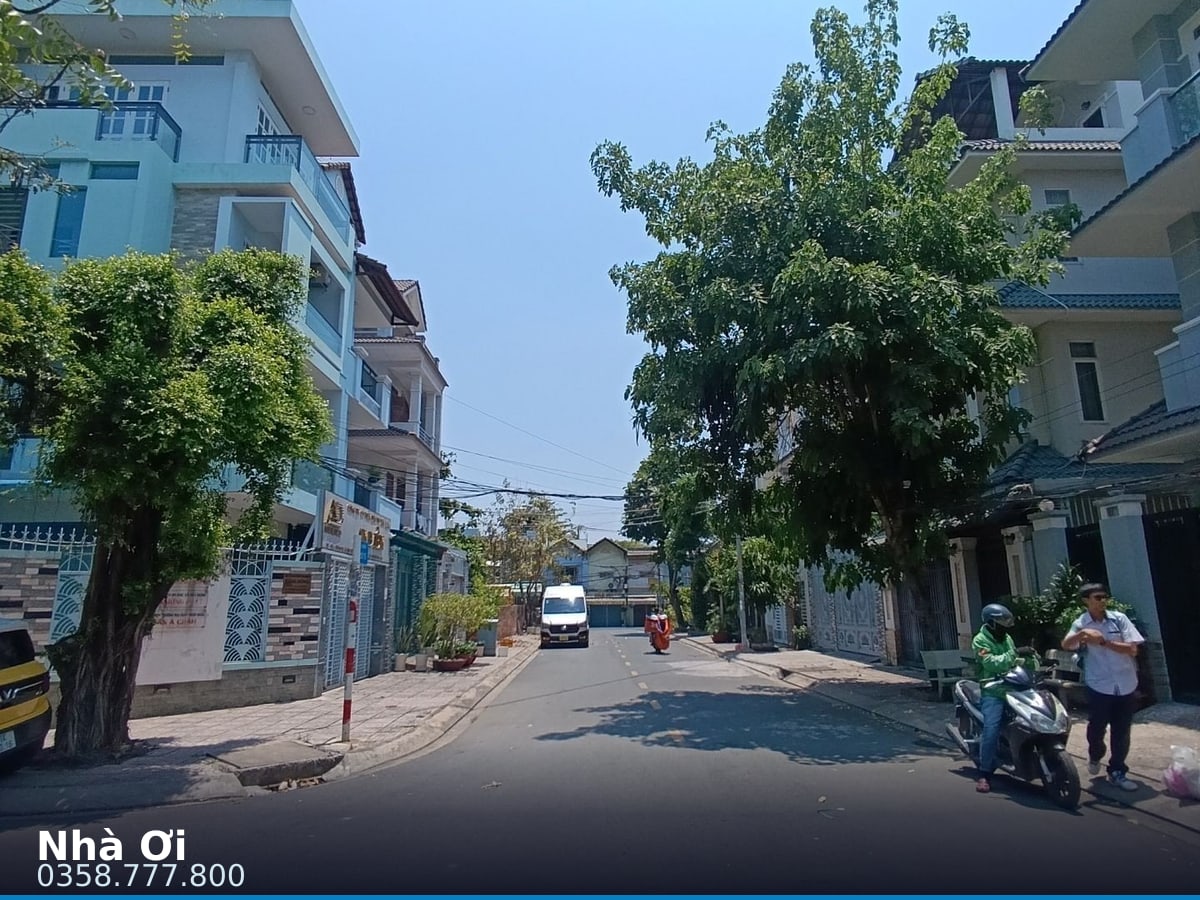 Nhà mặt tiền — đường số 15 khu dân cư Him Lam (Cao Lỗ), Bình Hưng, Bình Chánh — 203.7m² · ngang 12m · 4 tầng — 45 tỷ