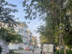 Nhà mặt tiền — Đường Số 2, Bình Hưng, Bình Chánh — 200m² · ngang 10m · 5 tầng — 32 tỷ
