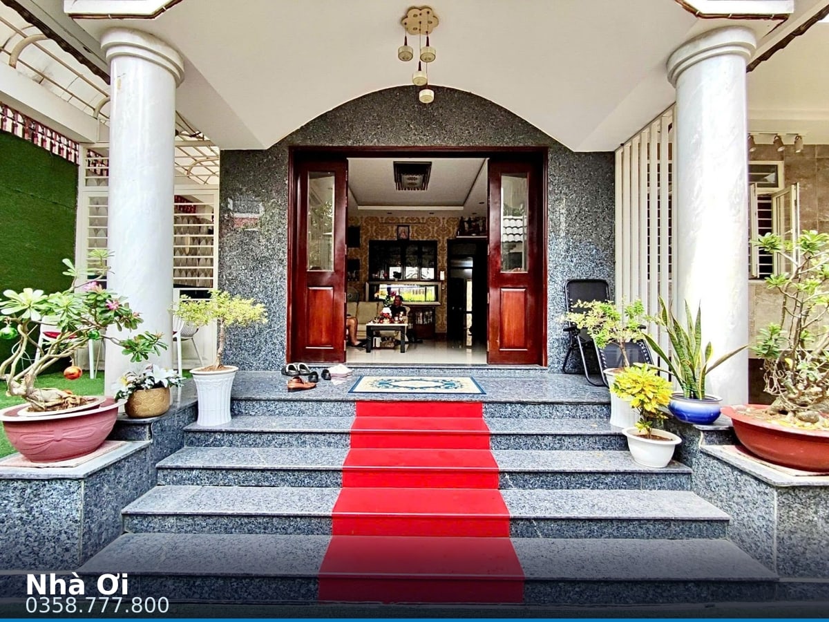 Nhà mặt tiền — Đường Số 24, Bình Hưng, Bình Chánh — 250m² · ngang 12.5m · 4 tầng — 49 tỷ