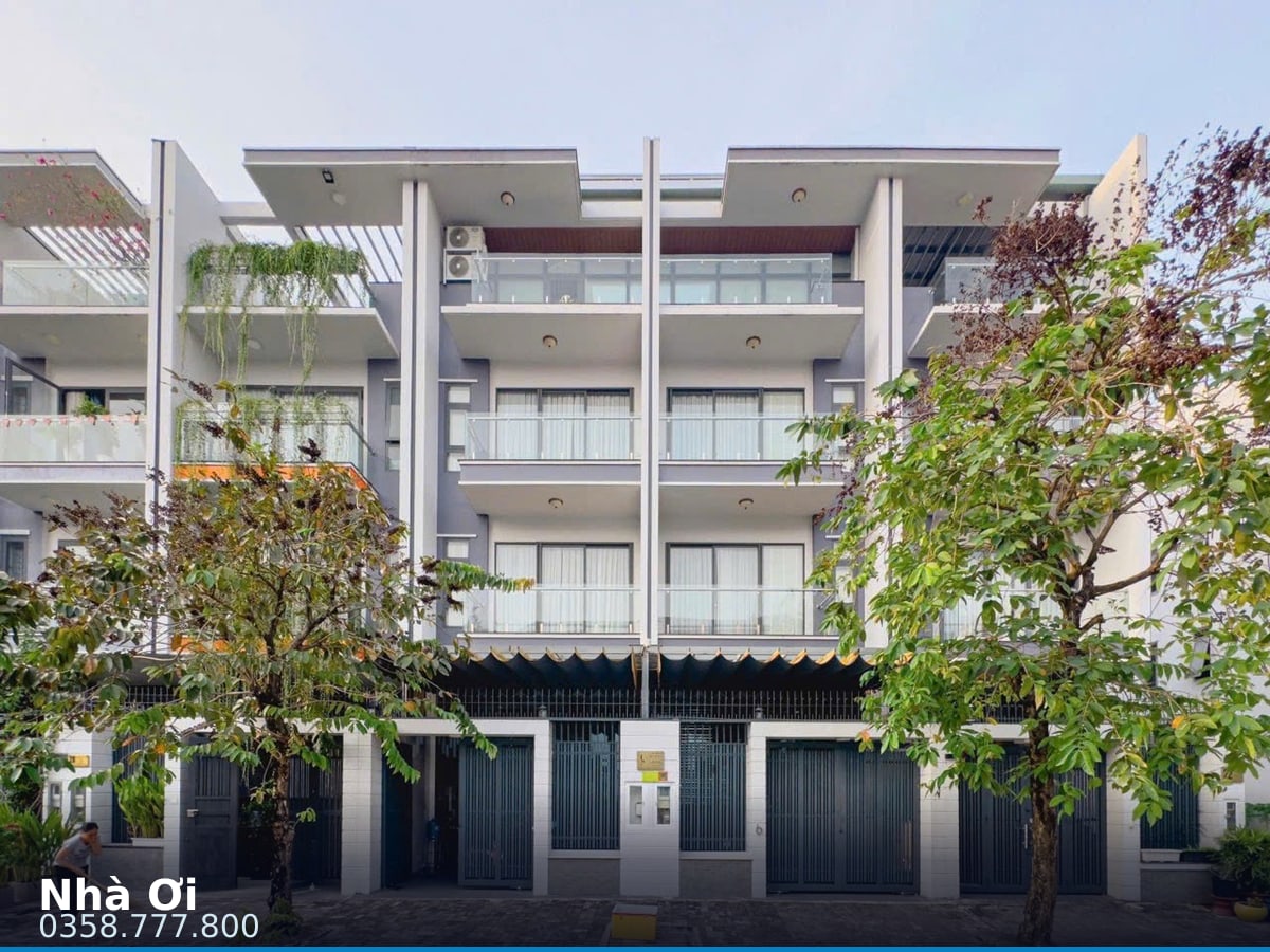Nhà mặt tiền — Đường Số 8A, Bình Hưng, Bình Chánh — 200m² · ngang 10m · 5 tầng — 33 tỷ