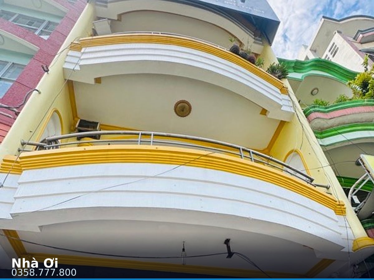 Nhà mặt tiền — Kinh Dương Vương, Phú Lâm, Quận 6 — 305m² · ngang 5.5m · 5 tầng — 36 tỷ