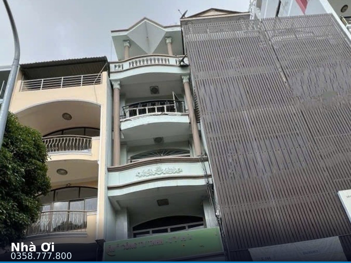 Nhà mặt tiền — Lê Hồng Phong, Hòa Hưng, Quận 10 — 82m² · ngang 4.1m · 5 tầng — 40 tỷ