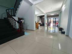 Nhà mặt tiền — Lê Thị Riêng, Thới An, Quận 12 — 112.8m² · ngang 6m · 4 tầng — 13,9 tỷ