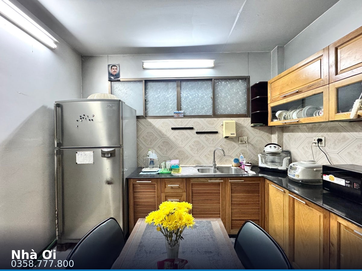 Nhà mặt tiền — Lê Văn Sỹ, Phú Nhuận — 58.5m² · ngang 3.7m · 4 tầng — 29,8 tỷ