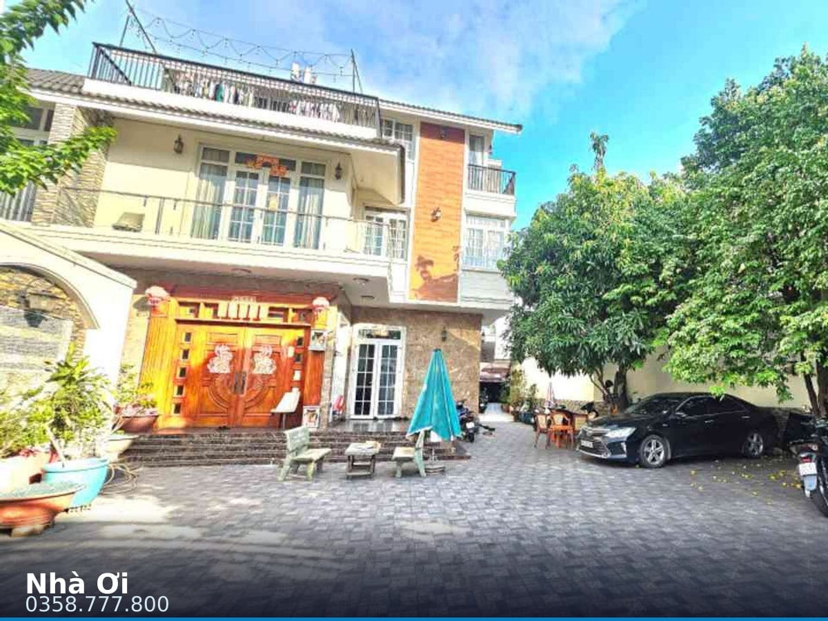 Nhà mặt tiền — Lò Gốm , Bình Tiên, Quận 6 — 726m² · ngang 14m · 4 tầng — 88 tỷ