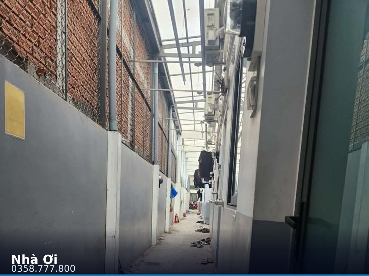 Nhà mặt tiền — Phạm Thế Hiển, Bình Đông, Quận 8 — 530m² · ngang 6.4m · 2 tầng — 33 tỷ