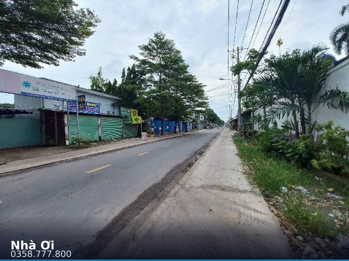 Nhà mặt tiền — Phạm Thị Giây, Đông Thạnh, Hóc Môn — 10936m² · ngang 80m · 1 tầng — 180 tỷ