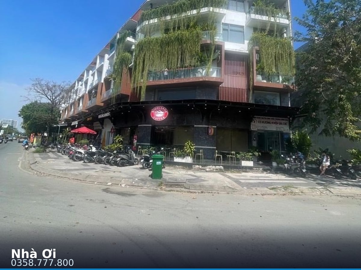 Nhà mặt tiền — Số 1, Bình Hưng, Bình Chánh — 334m² · ngang 27.3m · 5 tầng — 52 tỷ