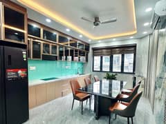 Nhà mặt tiền — Tân Thới Nhất 04, Đông Hưng Thuận, Quận 12 — 50m² · ngang 4m · 6 tầng — 9,3 tỷ