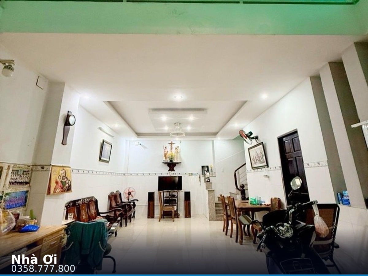 Nhà mặt tiền — Tân Thới Nhất 1, Đông Hưng Thuận, Quận 12 — 136m² · ngang 8.5m · 3 tầng — 12,8 tỷ
