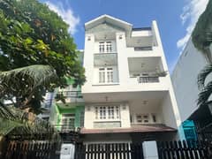 Nhà mặt tiền — Tôn Thất Thuyết, Vĩnh Hội, Quận 4 — 182.7m² · ngang 7.6m · 5 tầng — 38 tỷ
