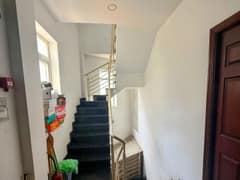 Nhà mặt tiền — Tôn Thất Thuyết, Xóm Chiếu, Quận 4 — 95.3m² · ngang 8m · 8 tầng — 31 tỷ
