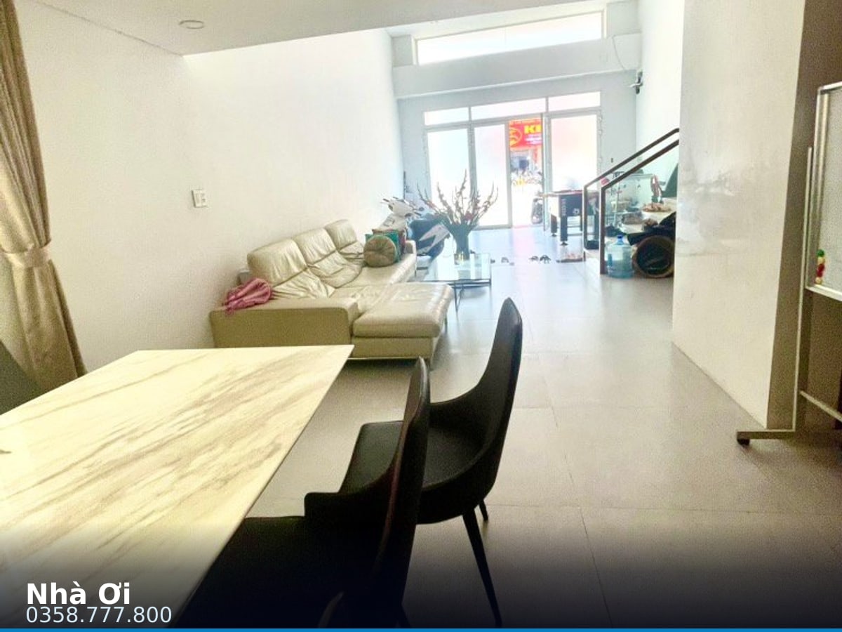 Nhà mặt tiền — Trần Phú, An Đông, Quận 5 — 97.6m² · ngang 5.8m · 3 tầng — 43,5 tỷ